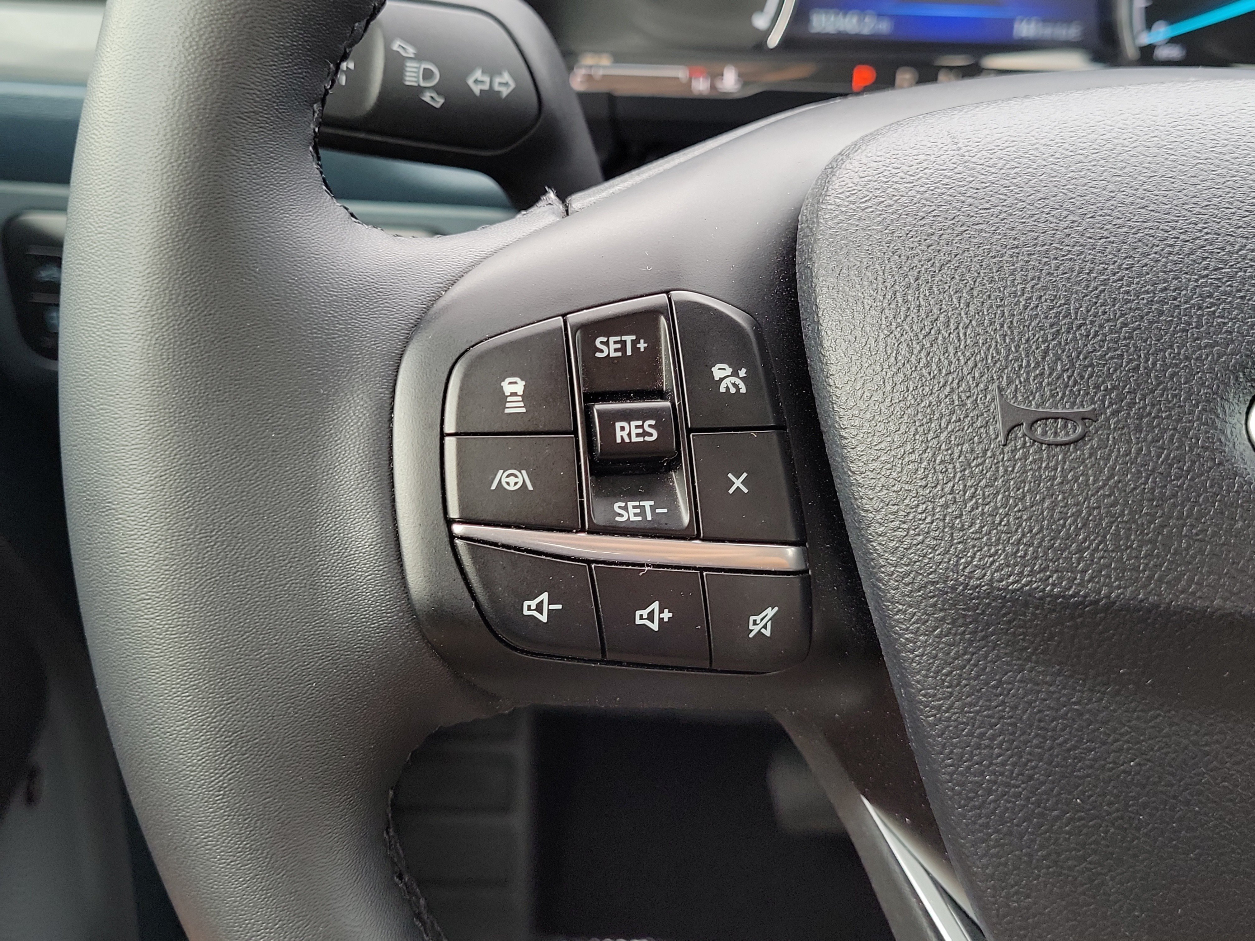 Certified 2024 Ford Maverick Lariat w/ Black Appearance Package FWD image 22