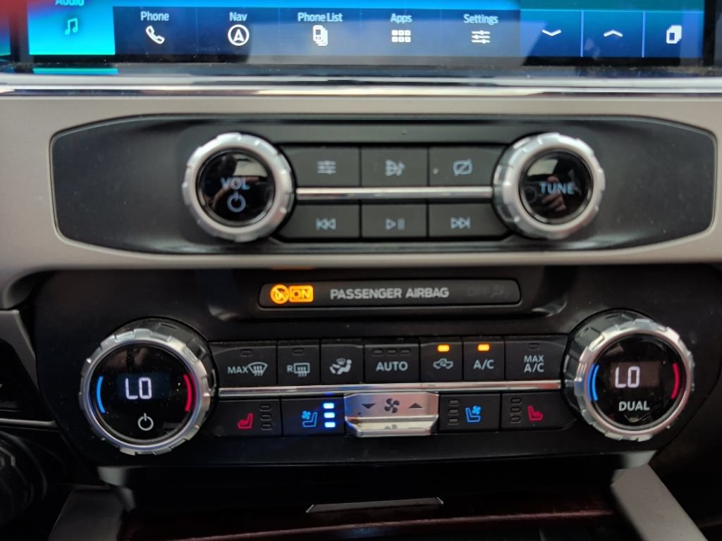 Certified 2022 Ford F250 King Ranch w/ Tremor Off-Road Package AWD/4WD image 14