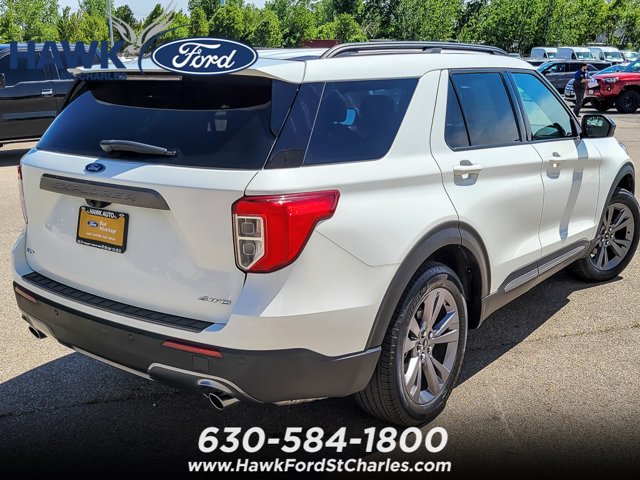 Certified 2023 Ford Explorer XLT w/ Equipment Group 202A AWD/4WD image 7
