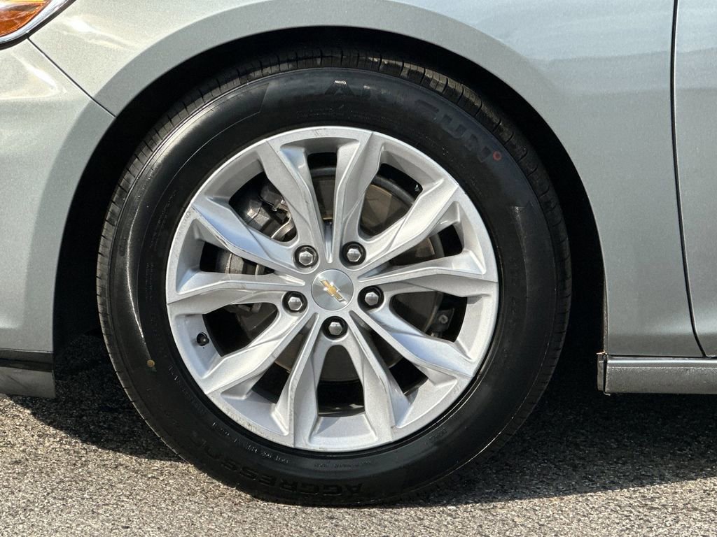 Used 2023 Chevrolet Malibu LT image 23