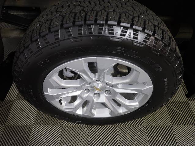 Used 2024 Chevrolet Silverado 1500 LTZ AWD/4WD image 39