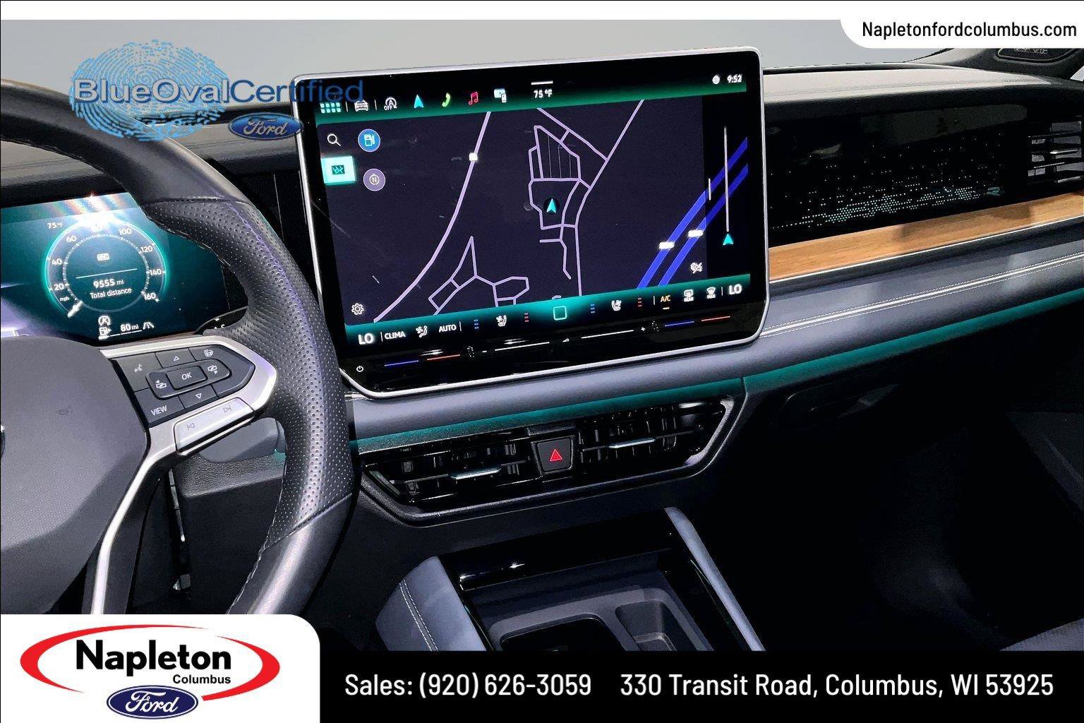 Used 2025 Volkswagen Tiguan SEL R-Line AWD/4WD image 7