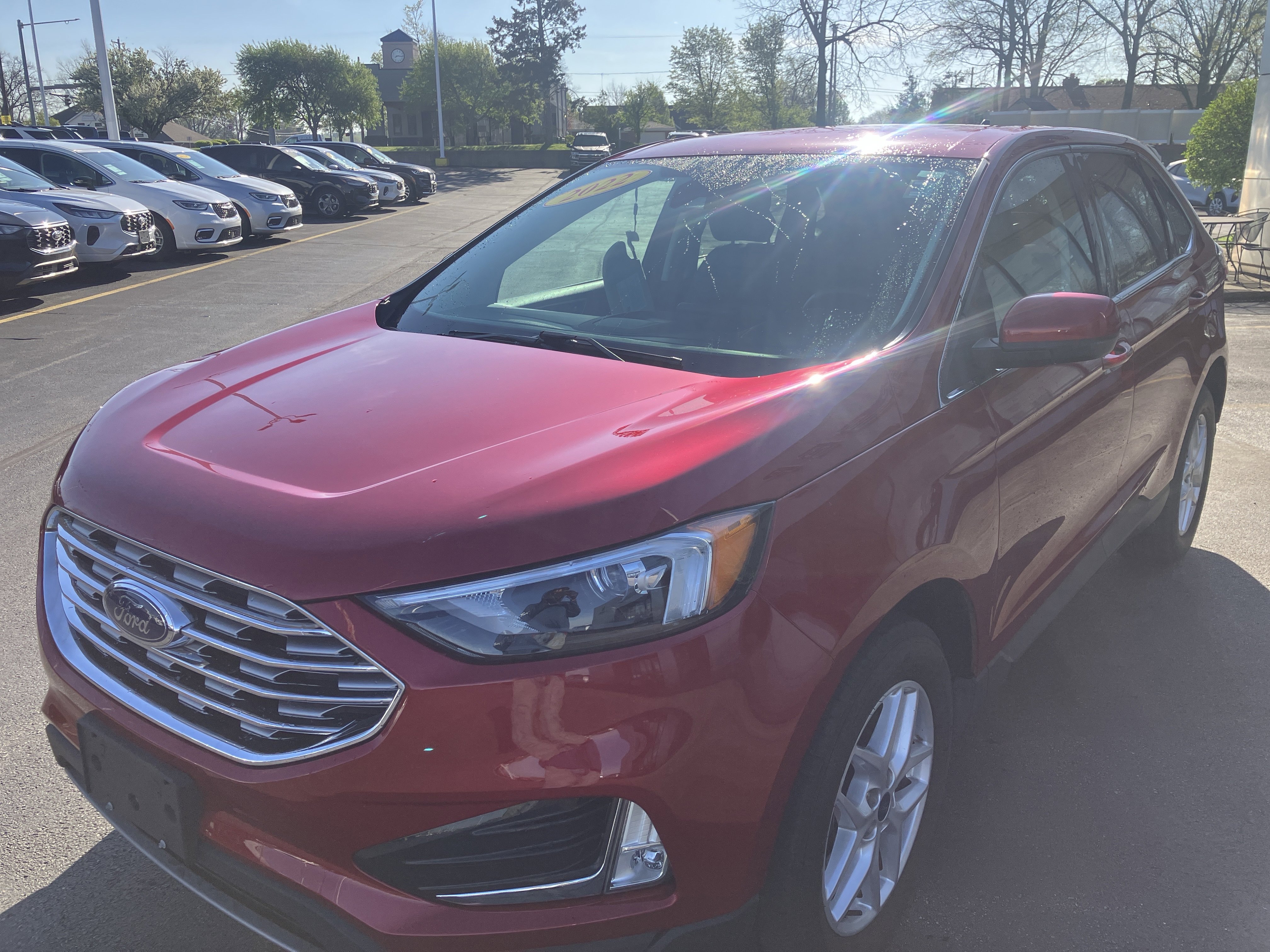 Certified 2022 Ford Edge SEL w/ Convenience Package AWD/4WD image 3