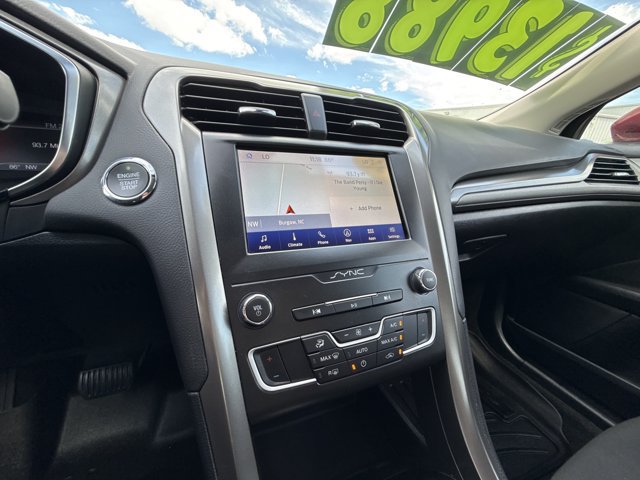 Certified 2020 Ford Fusion SE FWD image 17