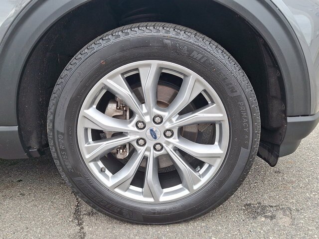 Certified 2023 Ford Explorer XLT w/ Equipment Group 202A AWD/4WD image 19