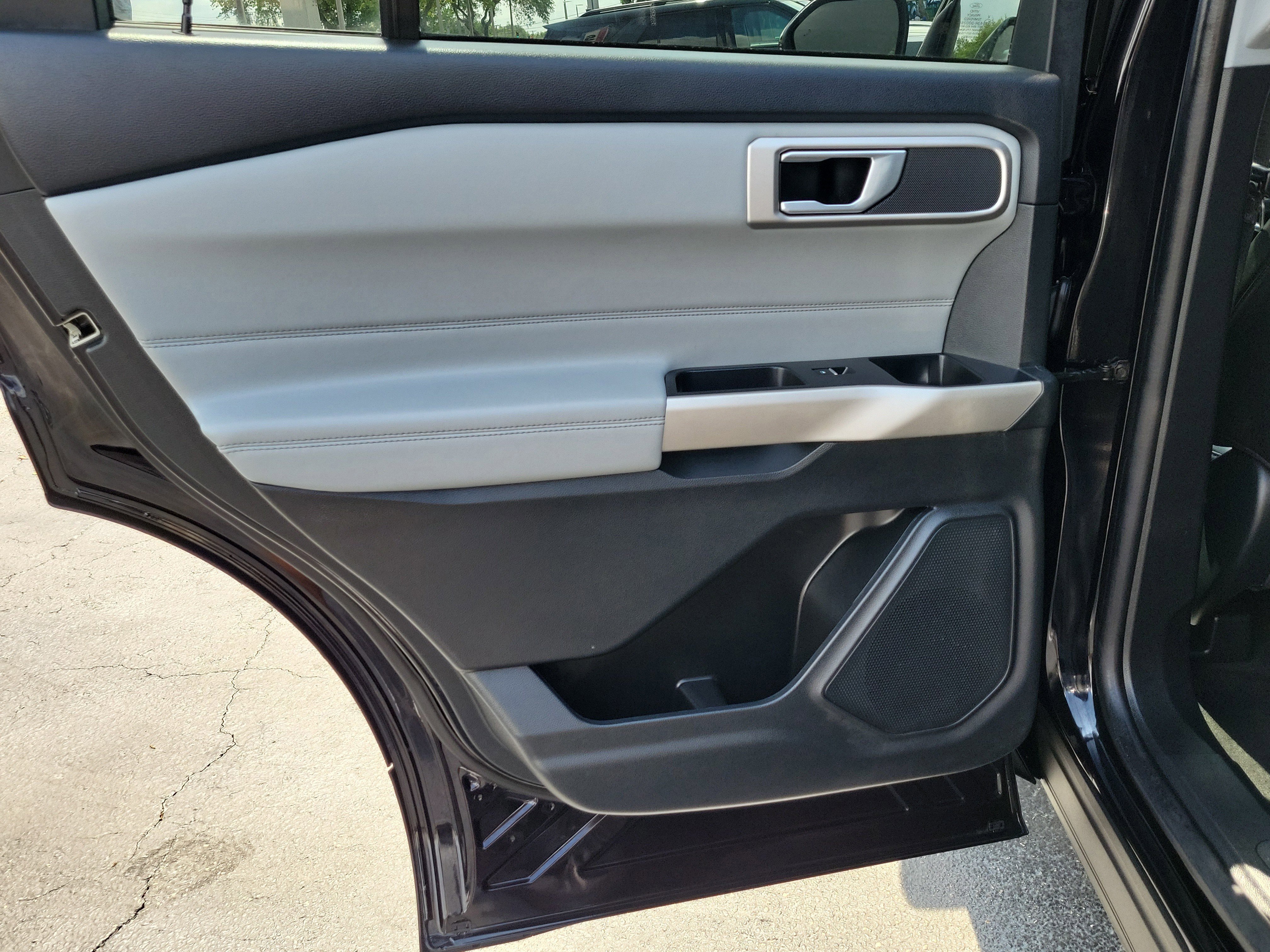 Certified 2023 Ford Explorer XLT w/ Equipment Group 202A image 13