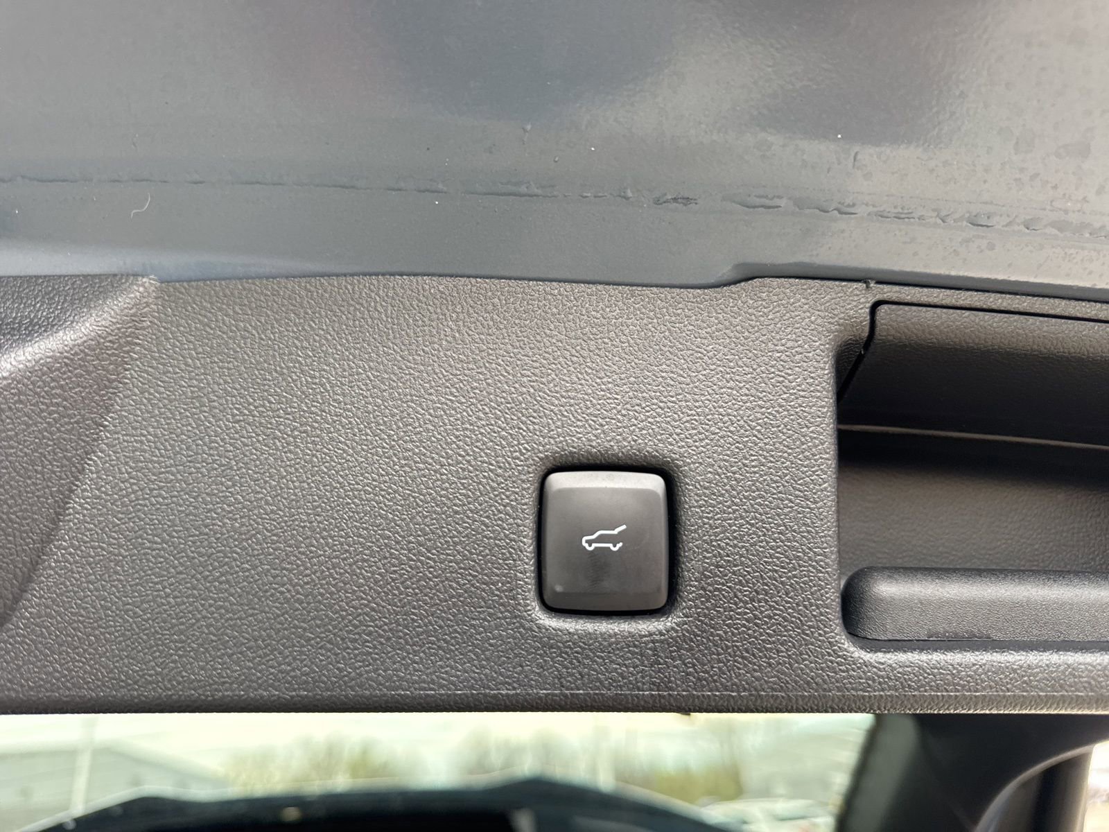 Certified 2024 Ford Escape ST-Line w/ Tech Pack #1 image 38