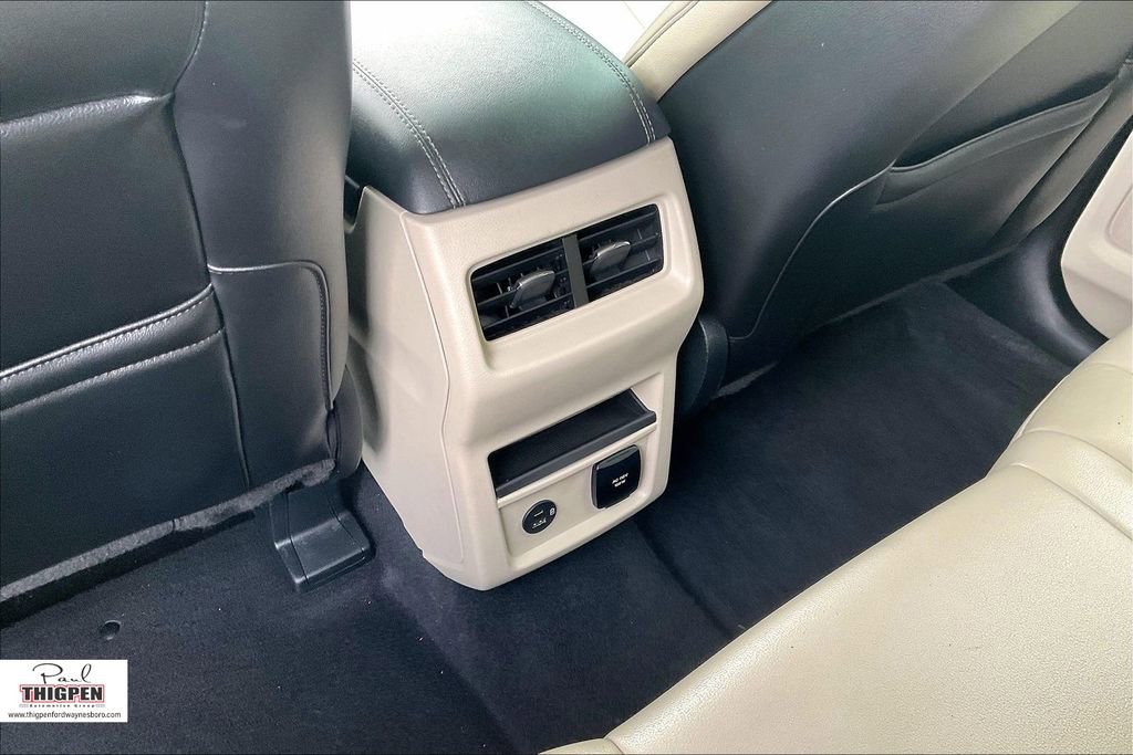 Certified 2021 Ford Edge Titanium FWD image 32