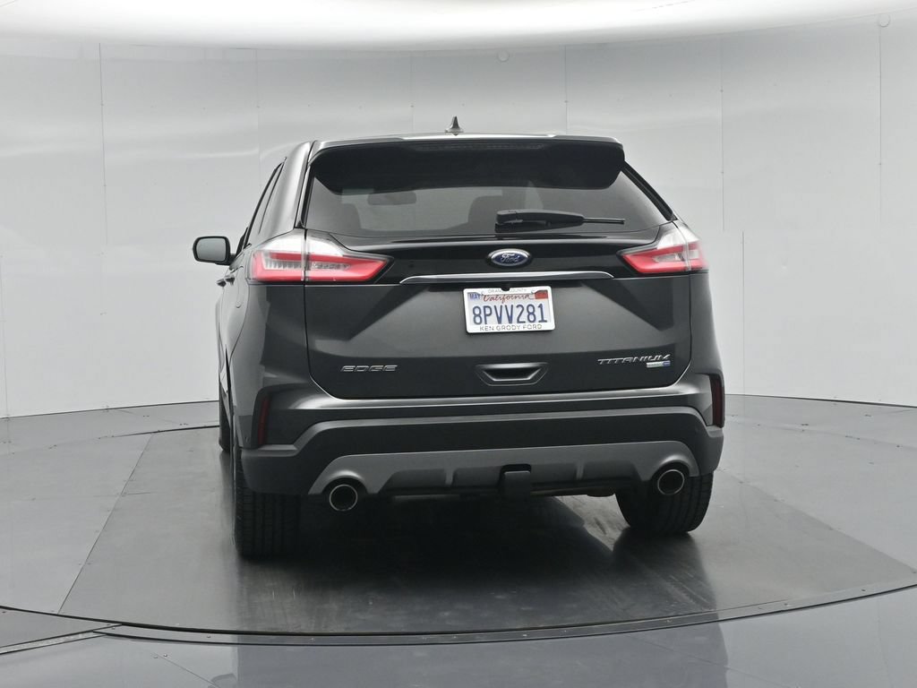Certified 2020 Ford Edge Titanium w/ Equipment Group 301A AWD/4WD image 31