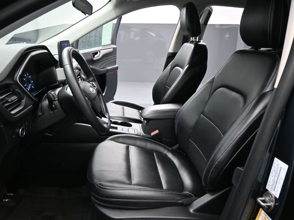 Certified 2022 Ford Escape SEL image 10