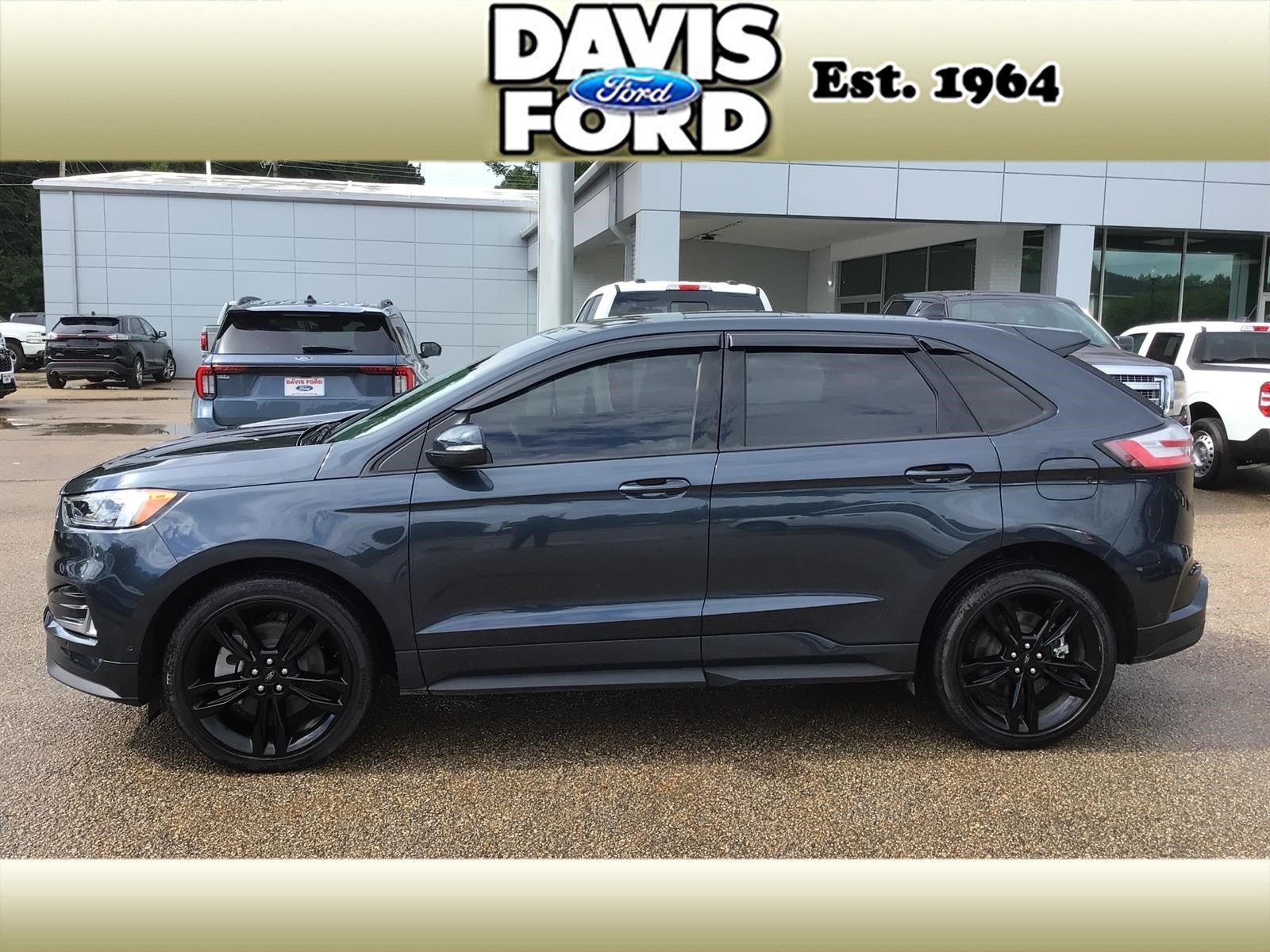Certified 2024 Ford Edge ST w/ Equipment Group 401A AWD/4WD image 4