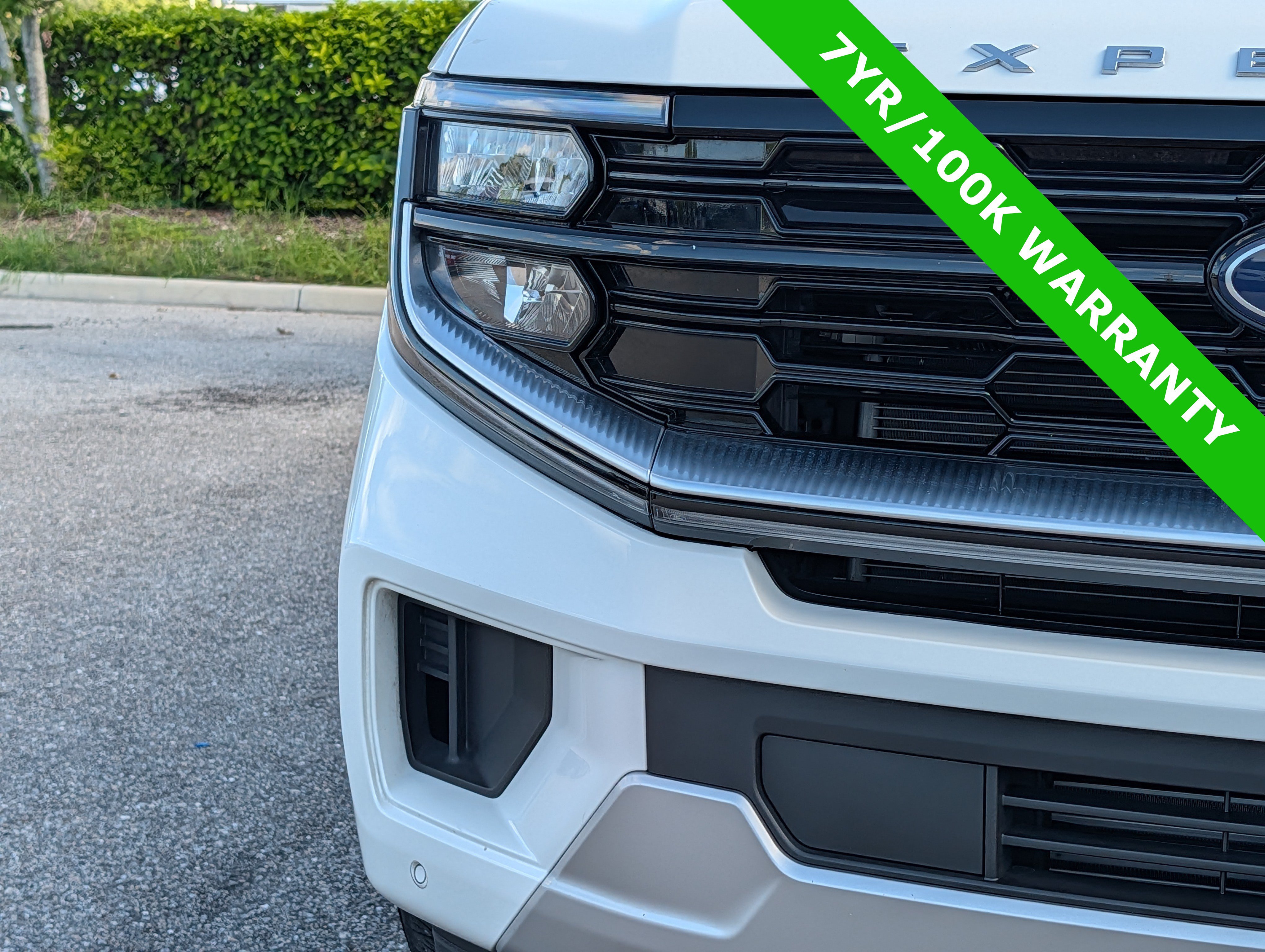 Certified 2025 Ford Expedition Platinum AWD/4WD image 10