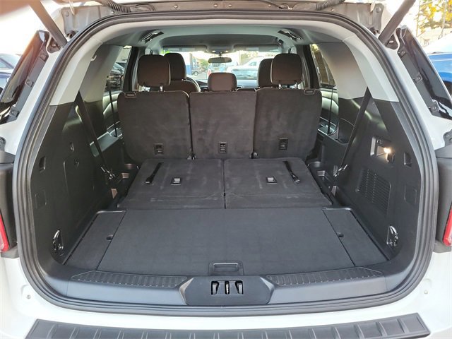 Certified 2023 Ford Explorer XLT image 24