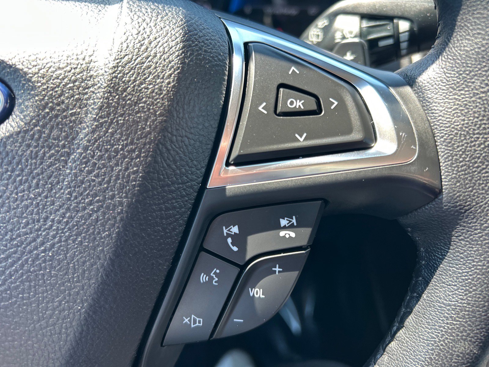 Certified 2023 Ford Edge SEL w/ Convenience Package AWD/4WD image 26