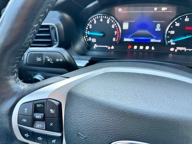 Certified 2022 Ford Explorer XLT w/ Equipment Group 202A AWD/4WD image 57