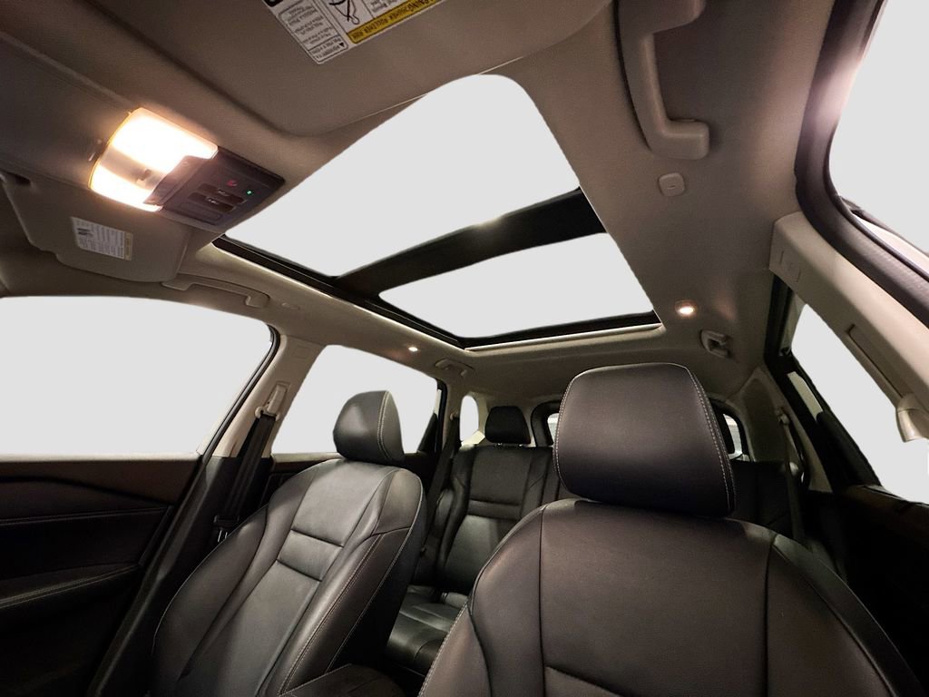 Used 2023 Nissan Rogue SL w/ SL Premium Package image 24