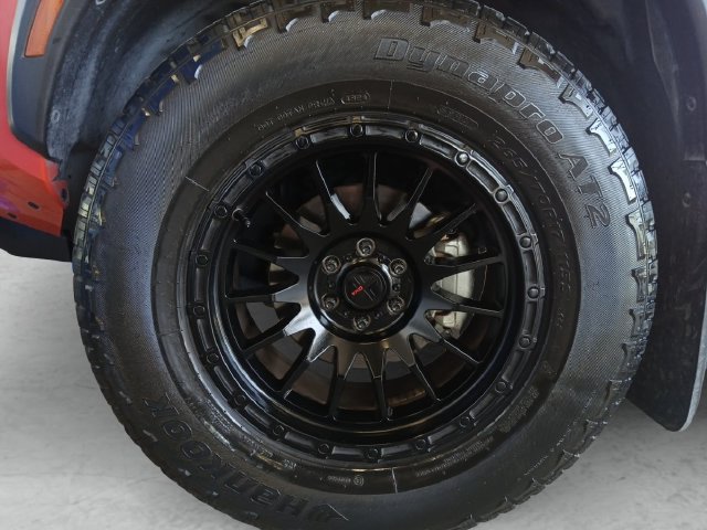 Used 2025 Nissan Frontier PRO-4X w/ Pro Convenience Package AWD/4WD image 24