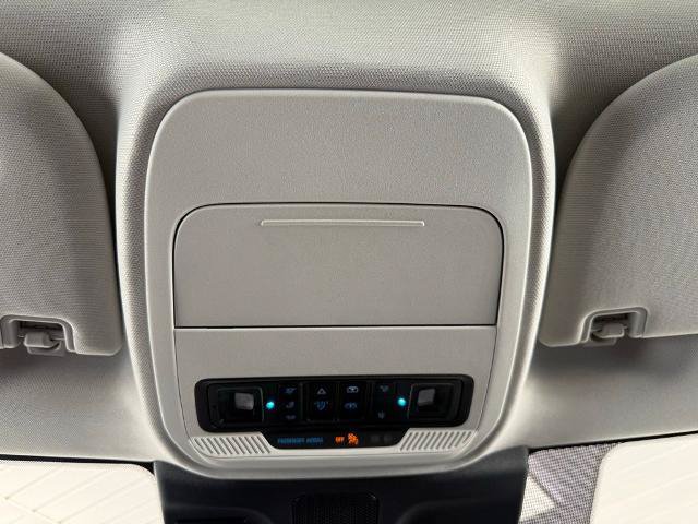 Certified 2025 Ford Expedition Active AWD/4WD image 23