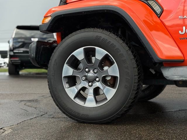 Used 2019 Jeep Wrangler Unlimited Sahara w/ Advanced Safety Group image 46