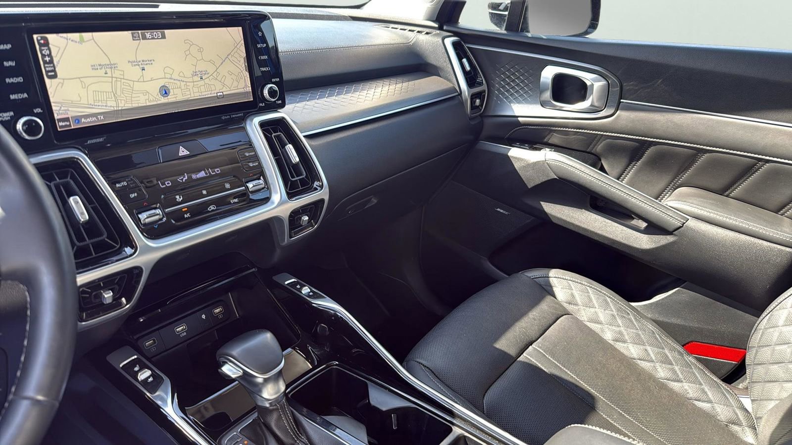 Used 2022 Kia Sorento SX FWD image 17