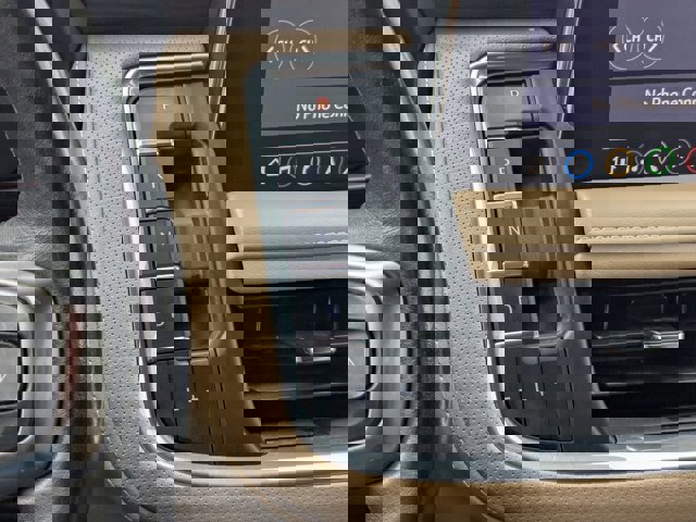 Used 2021 Chevrolet Tahoe Premier w/ Premium Package image 28