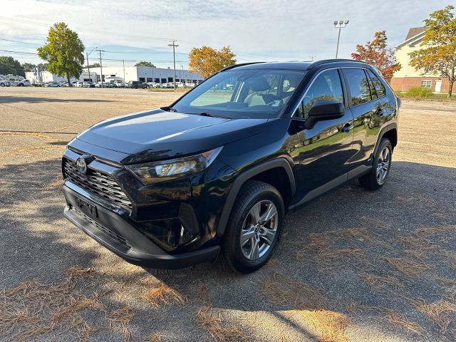 Used 2022 Toyota RAV4 LE AWD/4WD image 29