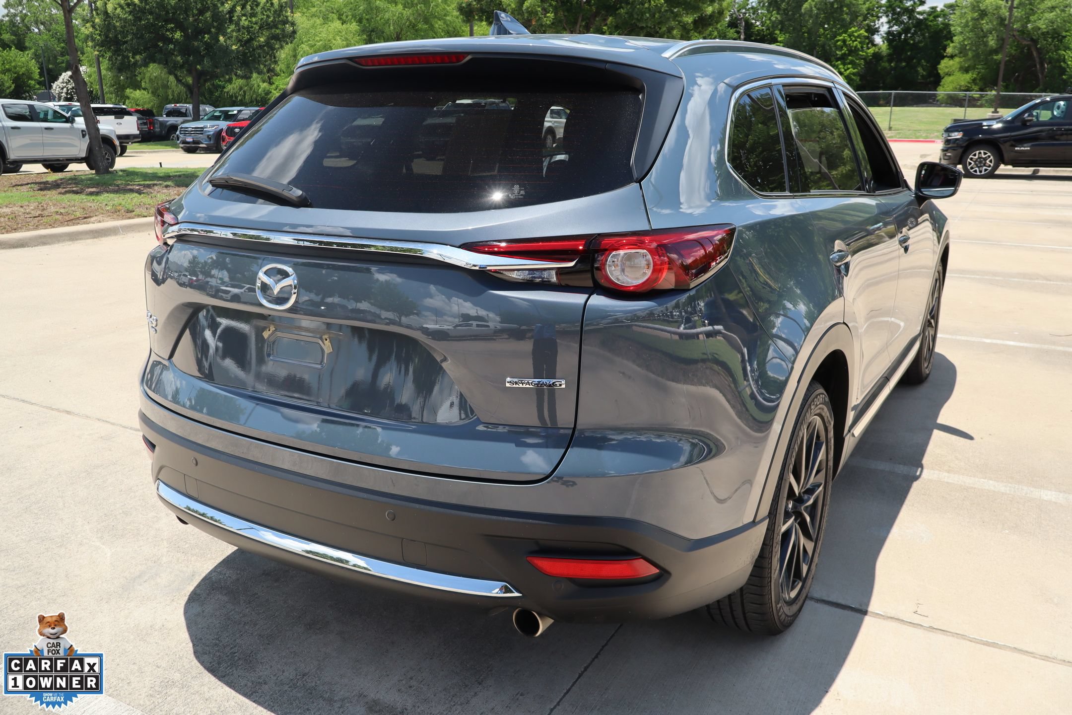 Used 2023 MAZDA CX-9 Carbon Edition AWD/4WD image 3
