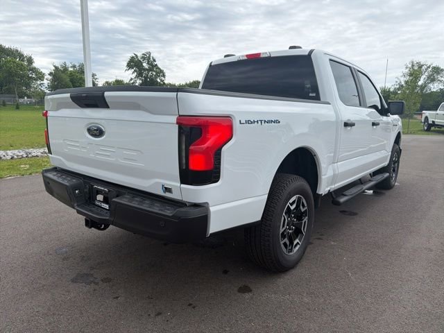 Certified 2022 Ford F150 Lightning Pro AWD/4WD image 9