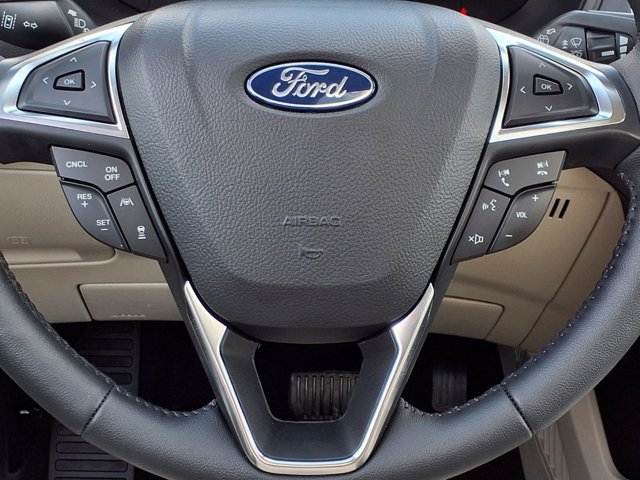 Certified 2024 Ford Edge Titanium AWD/4WD image 16