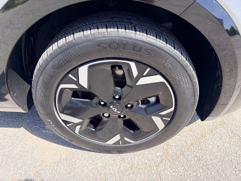 Used 2024 Kia Niro Wind FWD image 30