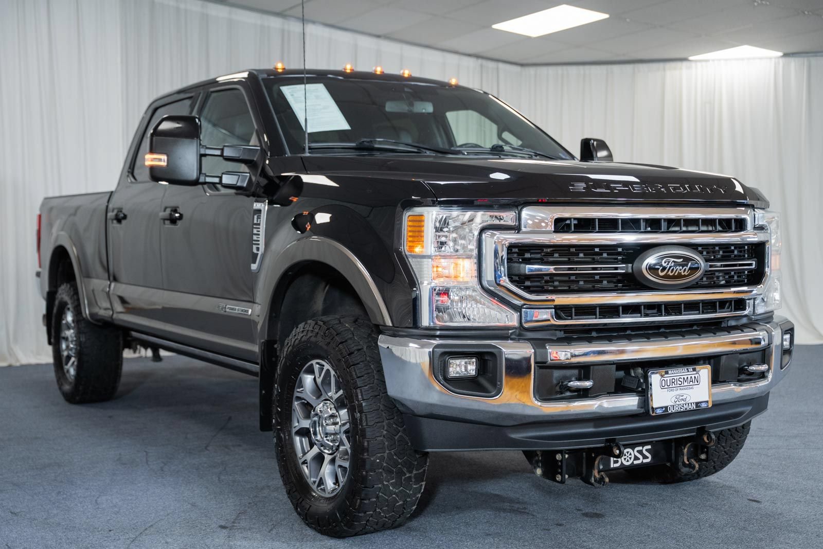 Certified 2022 Ford F250 Lariat w/ Lariat Value Package AWD/4WD image 1
