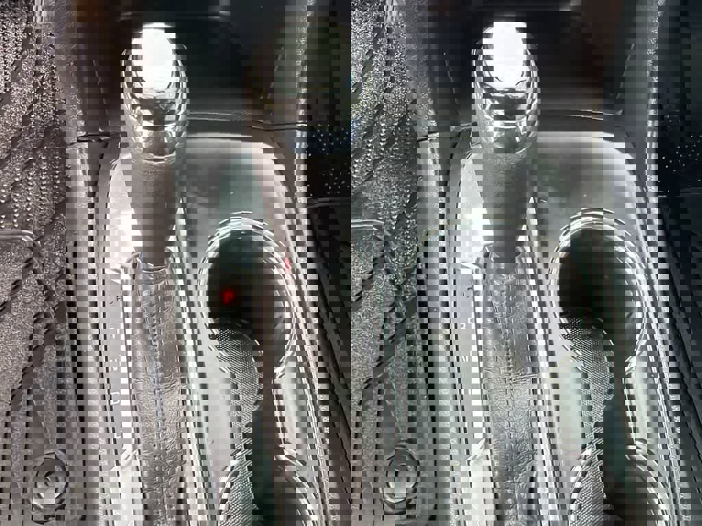 Used 2020 Chevrolet Equinox LT image 31