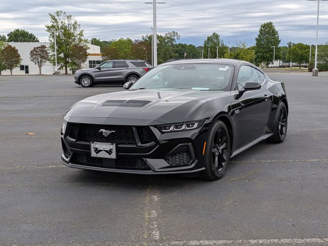 Certified 2024 Ford Mustang GT RWD image 8