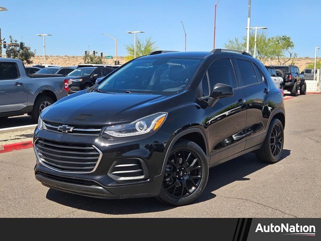 Used 2021 Chevrolet Trax LT w/ Midnight Edition image 7