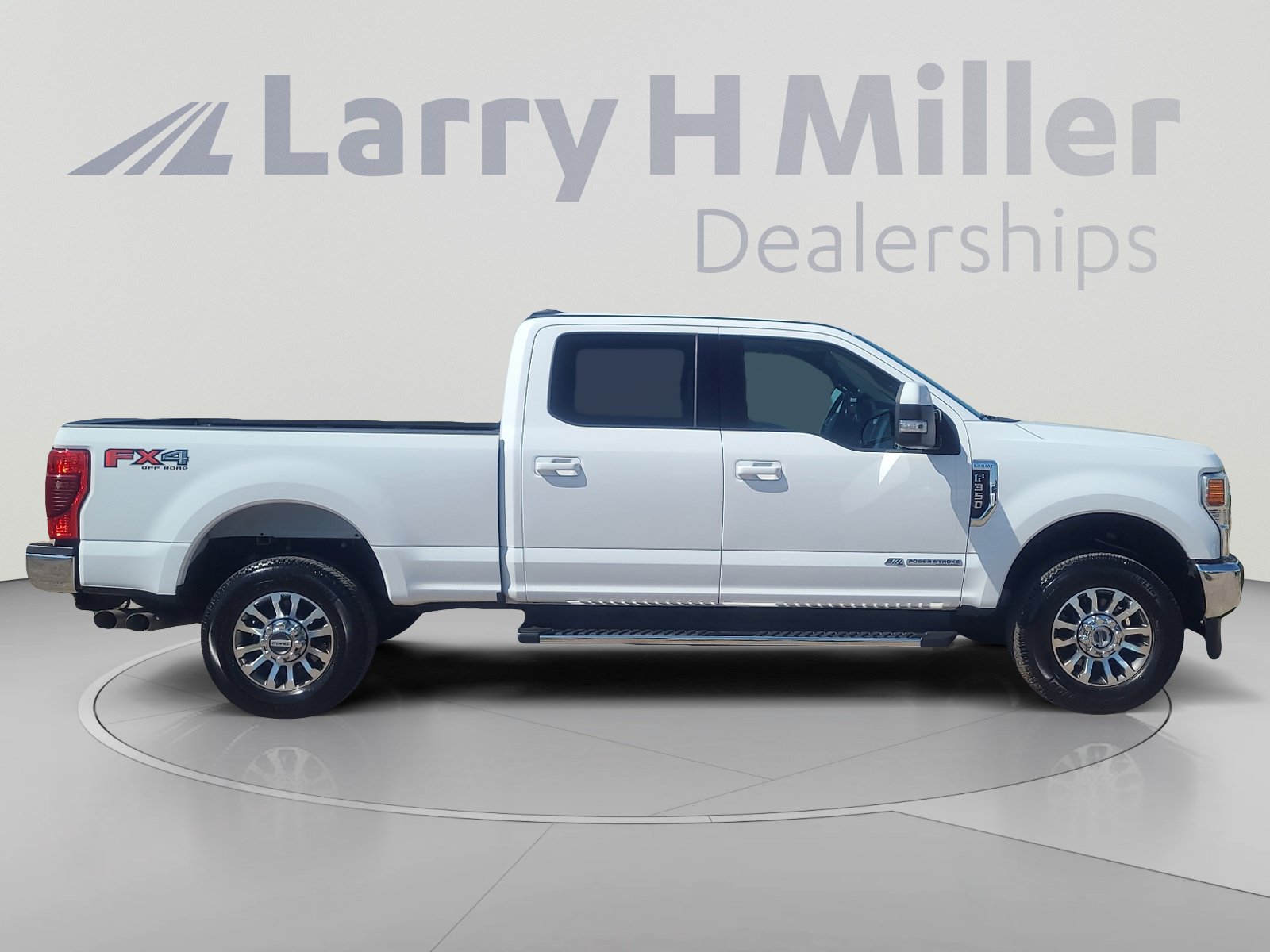 Certified 2020 Ford F350 Lariat w/ Lariat Value Package AWD/4WD image 6