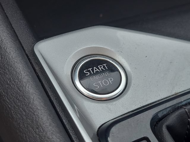 Used 2025 Nissan Altima 2.5 SV FWD image 29