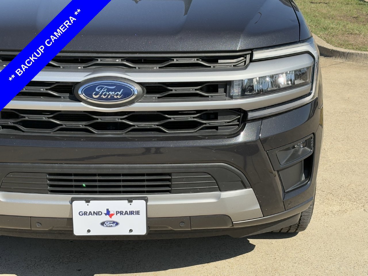 Certified 2022 Ford Expedition XLT RWD image 11