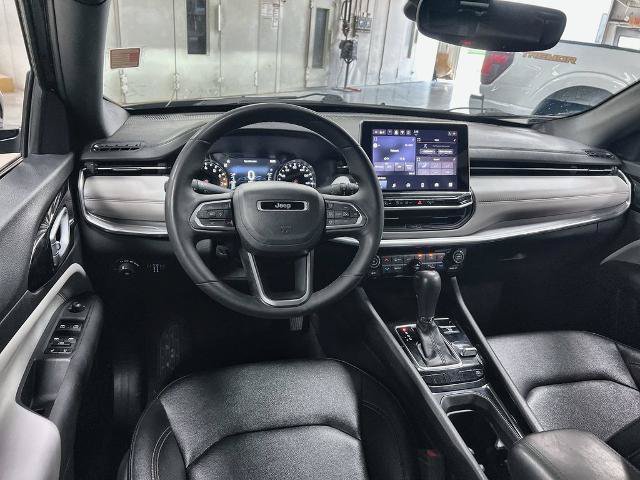 Used 2024 Jeep Compass Limited AWD/4WD image 19
