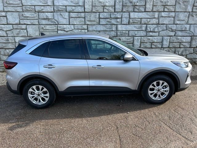 Certified 2023 Ford Escape Active w/ Tech Pack #2 AWD/4WD image 6