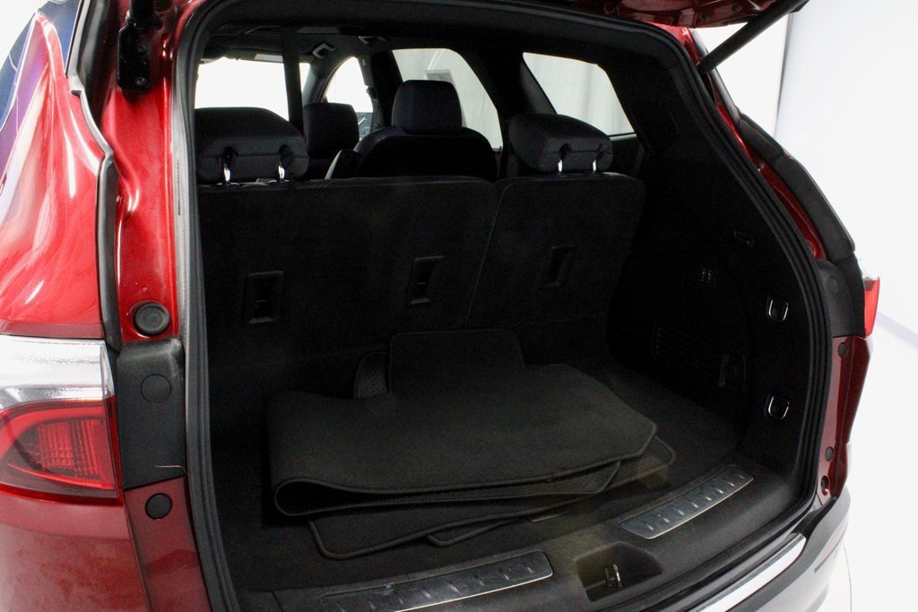 Used 2024 Buick Enclave Premium image 14