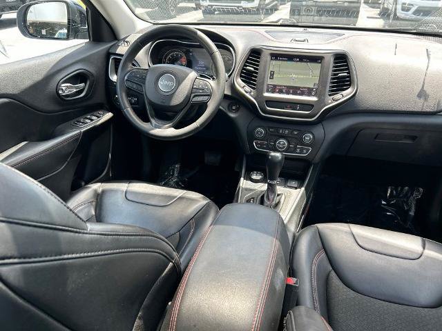 Used 2022 Jeep Cherokee Trailhawk w/ Sun, Sound & Nav Group AWD/4WD image 9