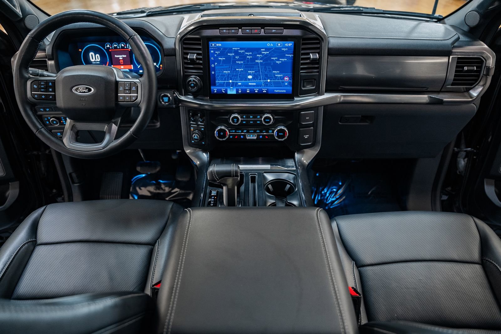 Certified 2023 Ford F150 Lariat w/ Equipment Group 502A High image 27