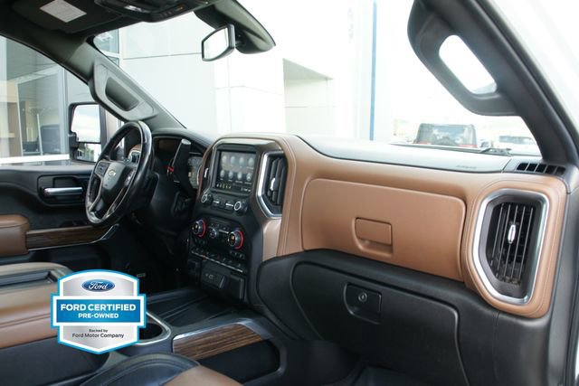 Used 2020 Chevrolet Silverado 2500 High Country w/ Safety Package II image 41
