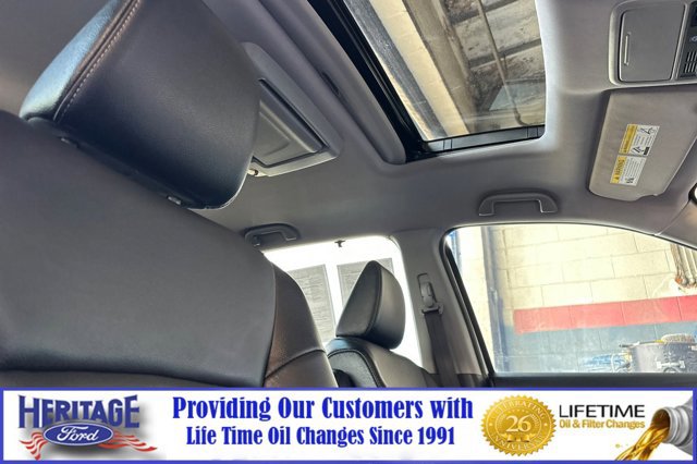 Used 2022 Honda Pilot Touring image 19