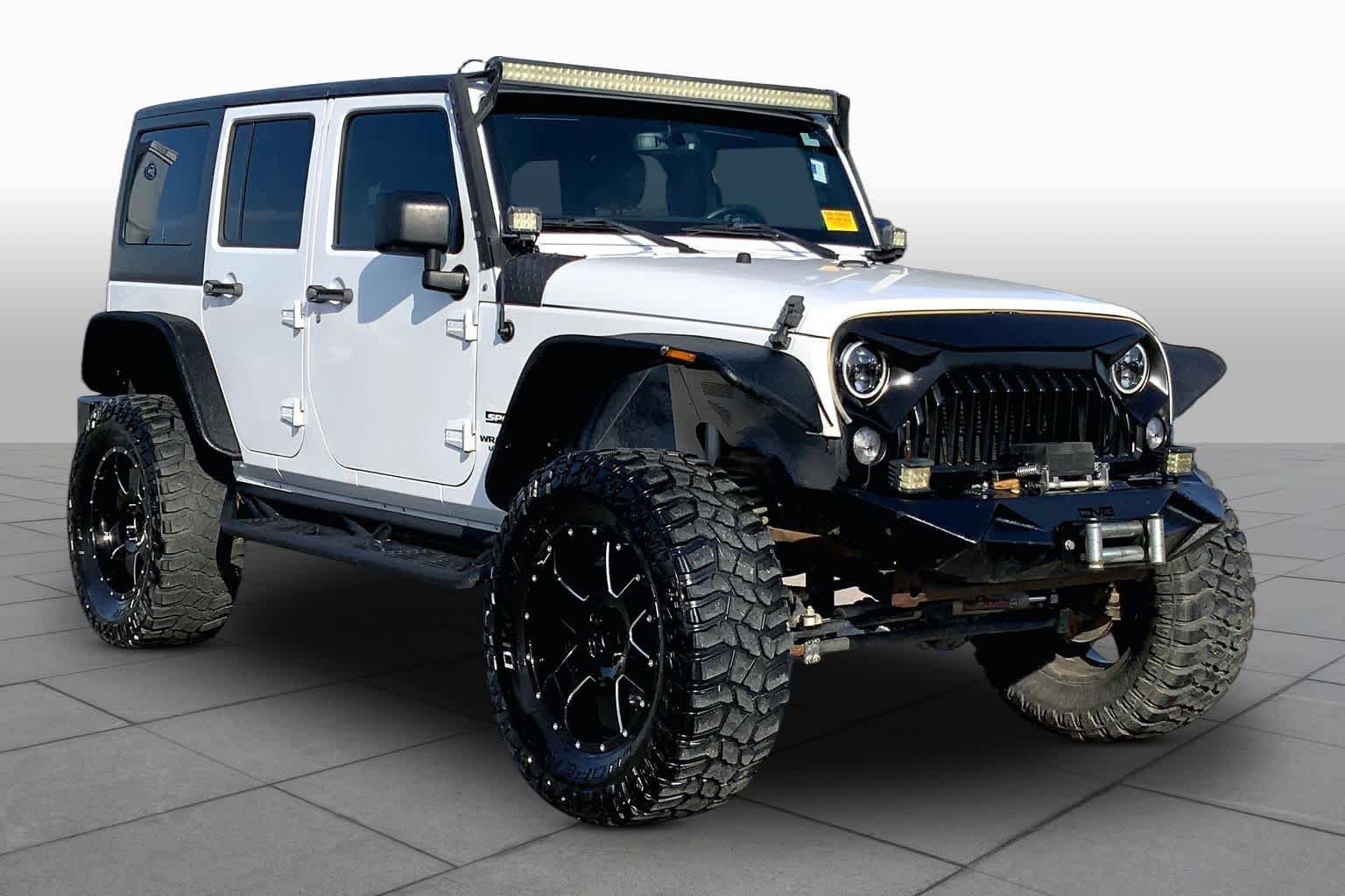 Used 2017 Jeep Wrangler Unlimited Sport w/ Quick Order Package 24S AWD/4WD image 3