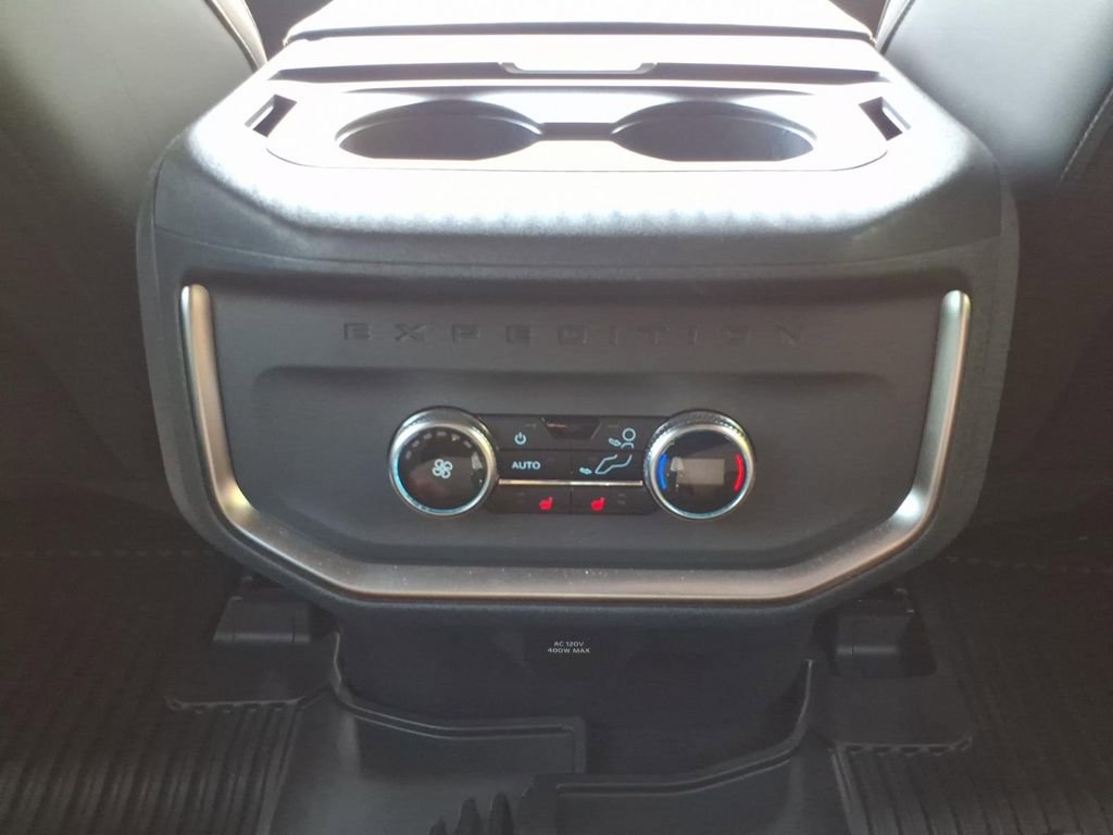 Certified 2025 Ford Expedition Tremor AWD/4WD image 11