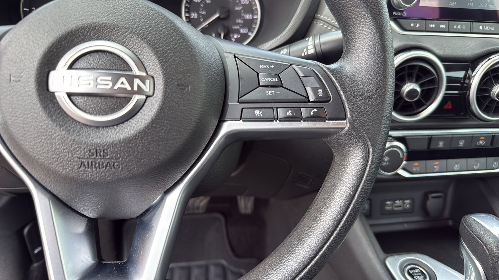 Used 2024 Nissan Sentra SV FWD image 15