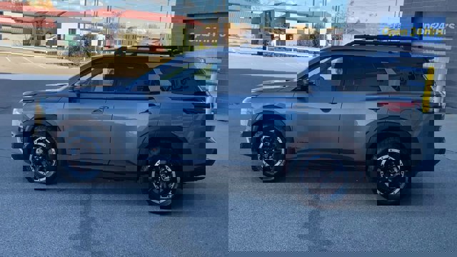 Used 2025 Nissan Pathfinder Rock Creek image 7