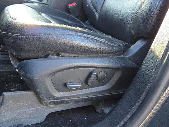 Certified 2020 Ford Explorer XLT w/ Equipment Group 202A image 23