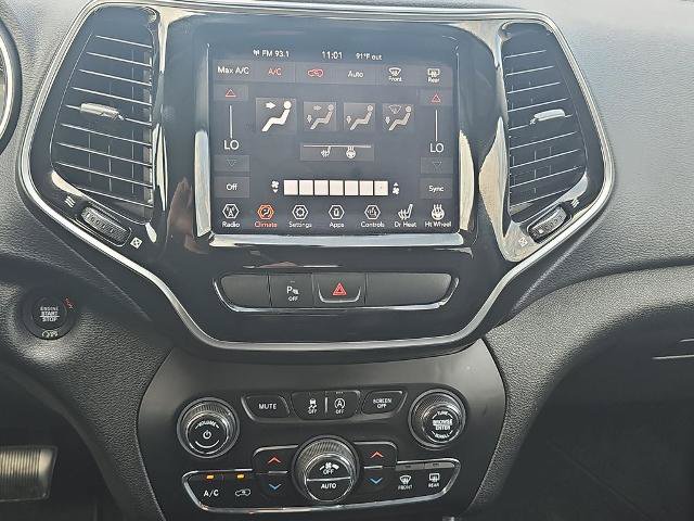 Used 2019 Jeep Cherokee Limited w/ Trailer Tow Group AWD/4WD image 19